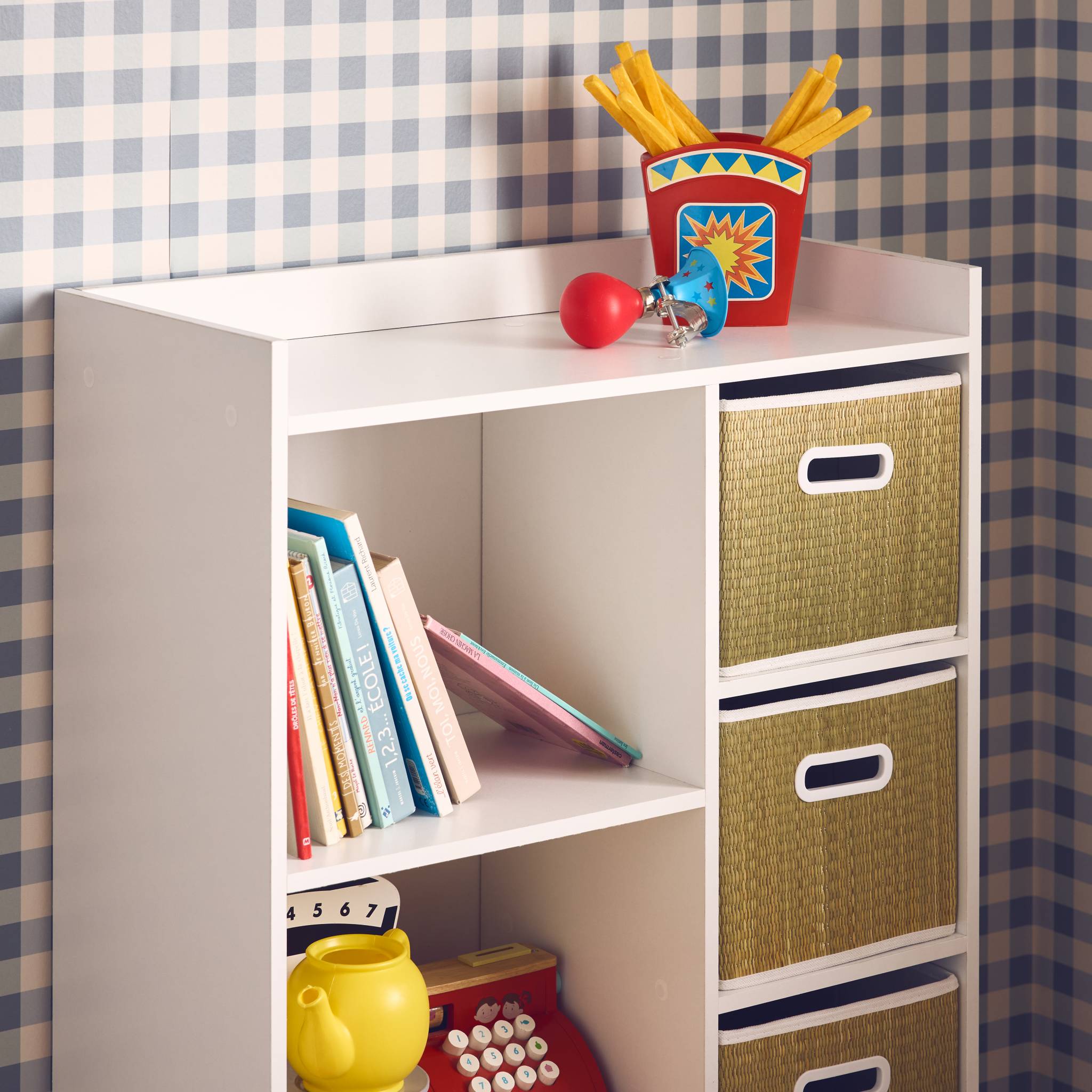 Libreria per bambini con 4 cestini in fibra vegetale, naturale