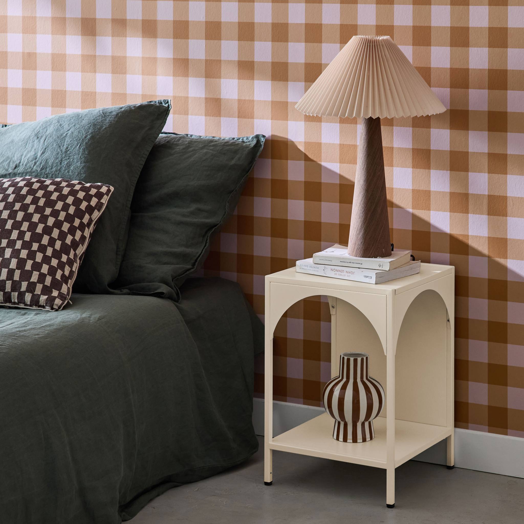 Comodino, tavolino industriale, beige