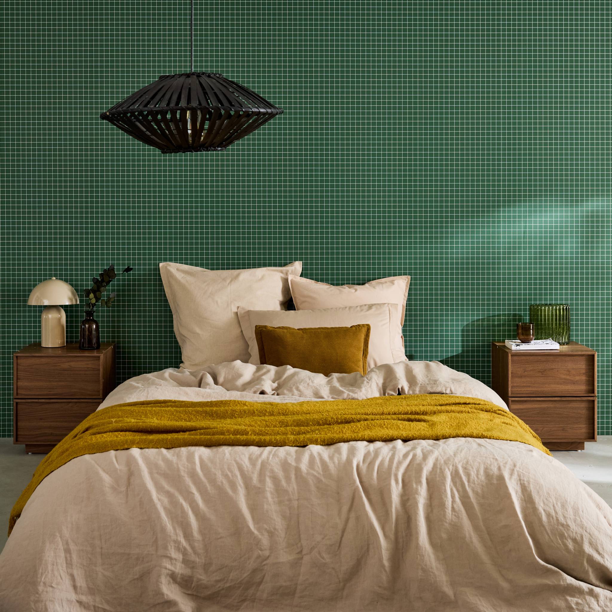 Set 2 comodini effetto legno 2 cassetti, noce