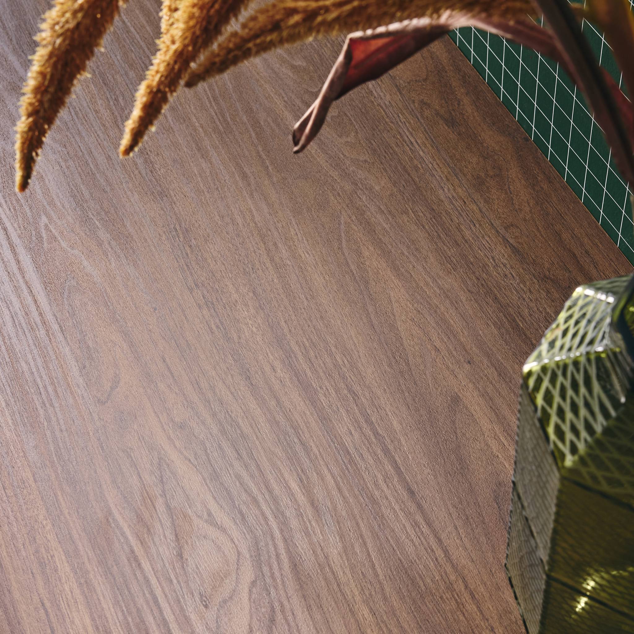 Scrivania effetto legno 2 cassetti 1 vano 120cm, noce