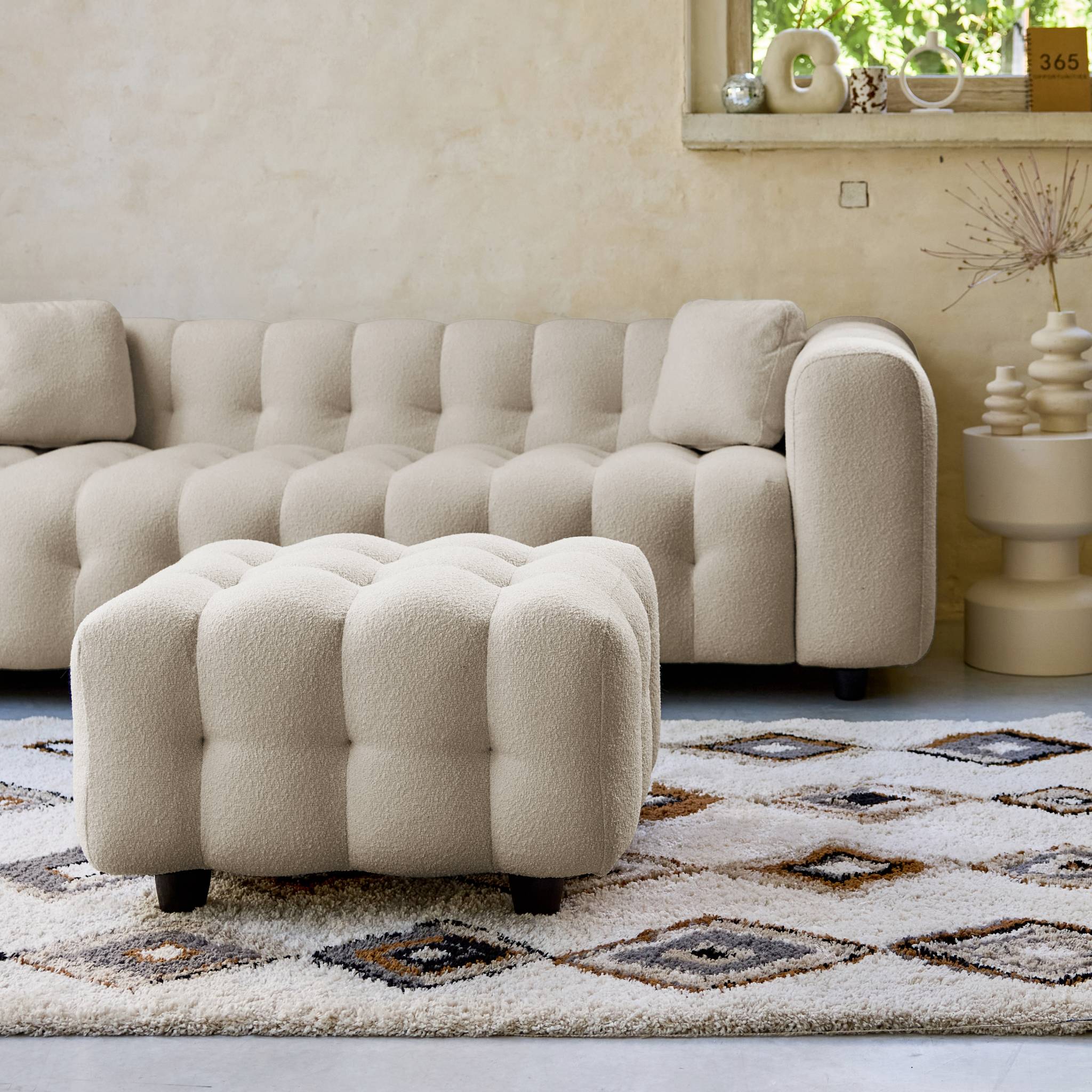 Pouf, poggiapiedi per divano 3 posti leon bouclette strutturato, beige