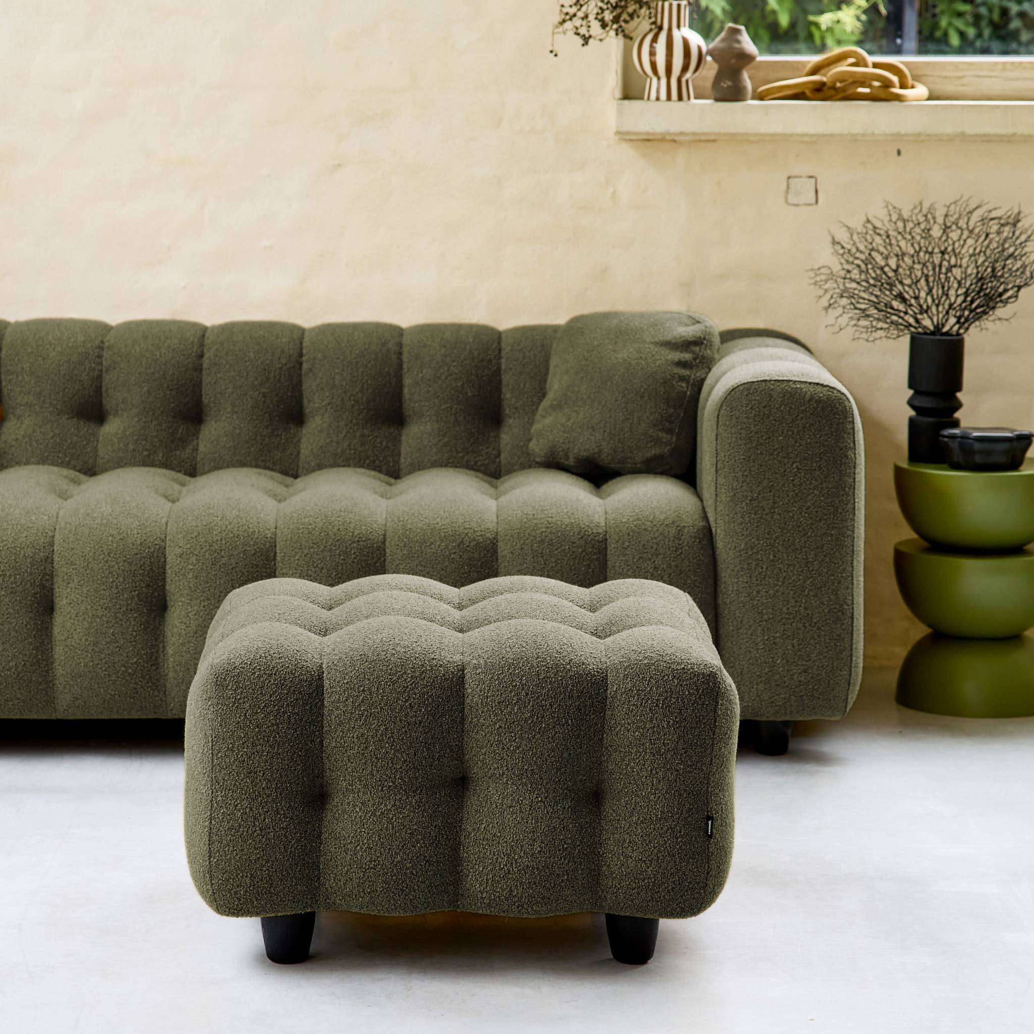 Pouf, poggiapiedi per divano 3 posti leon bouclette strutturato, verde