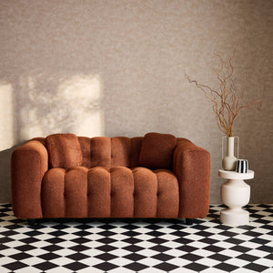 Divano a 2 posti, rivestito in tessuto bouclé testurizzato, terracotta