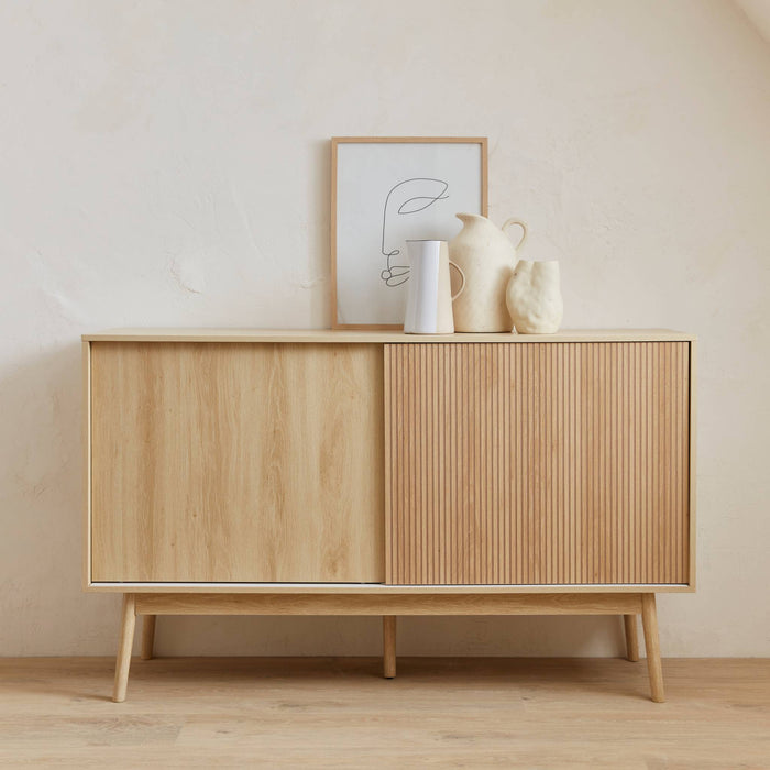 Credenza scandinava a 2 ante effetto legno, 150cm, marrone naturale