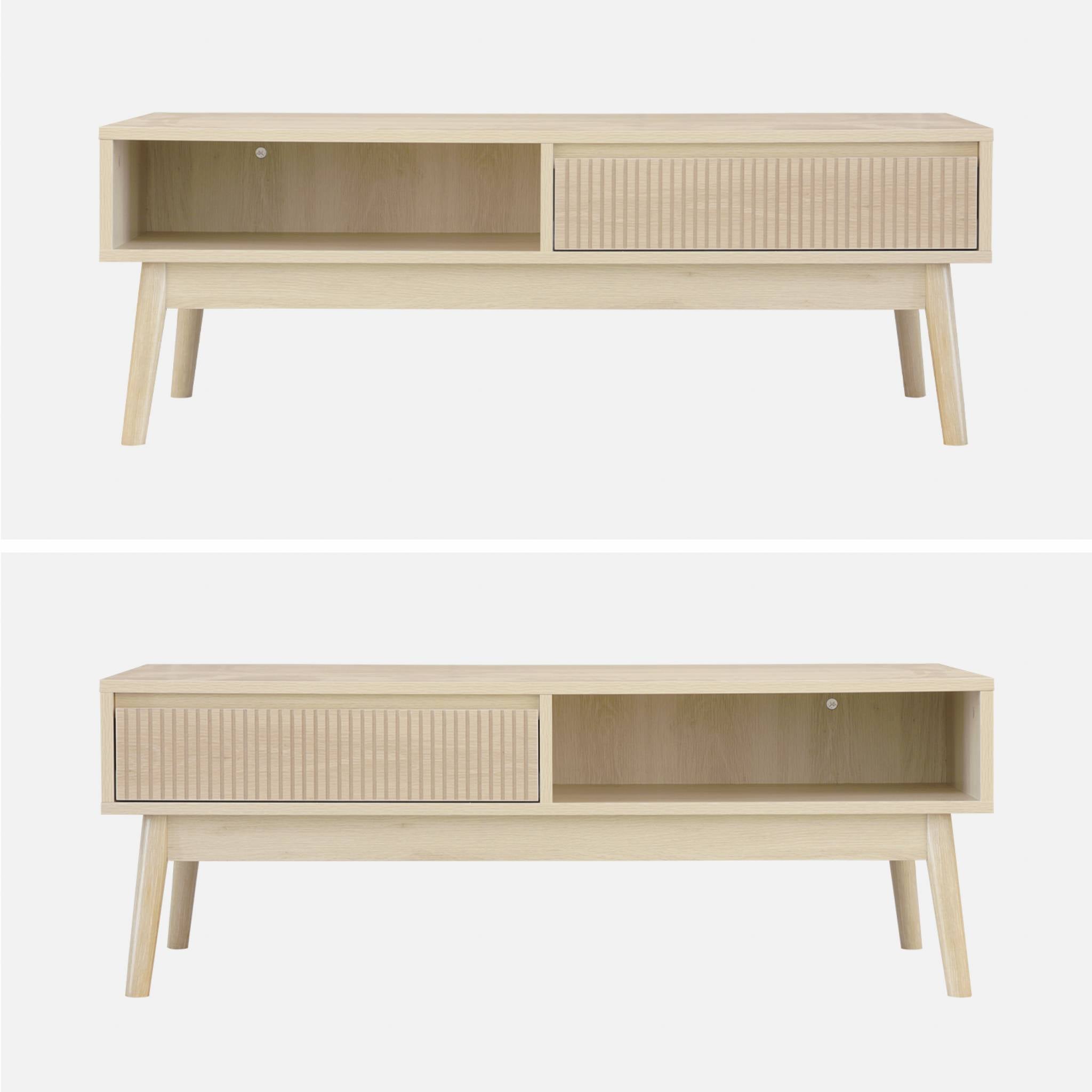 Tavolino scandinavo, decoro in legno scanalato, 2 nicchie, 1 cassetto,