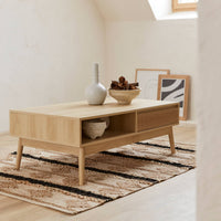 Tavolino scandinavo, decoro in legno scanalato, 2 nicchie, 1 cassetto,