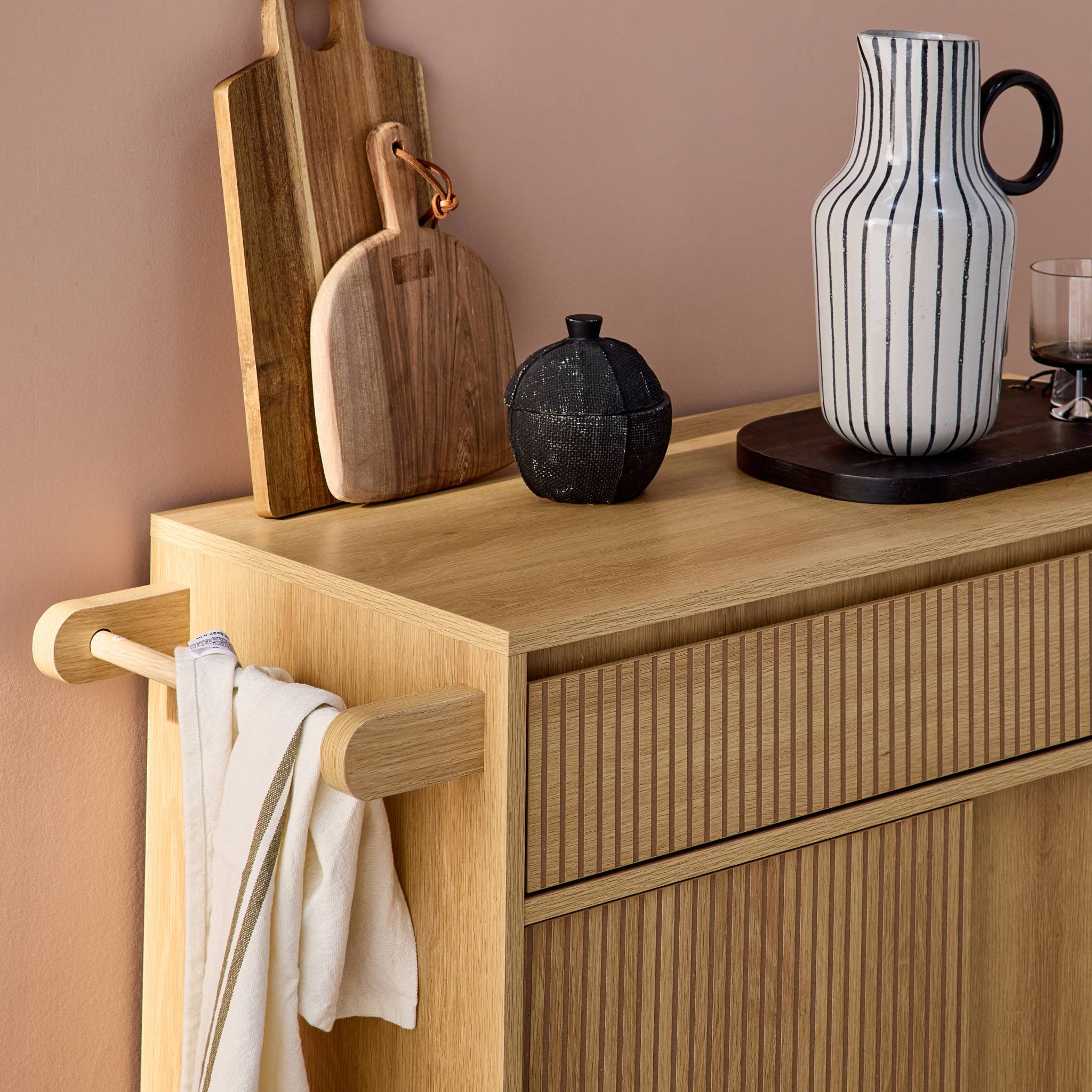 Carrello da cucina decorato in legno con 1 maniglia, 1 cassetto e 2