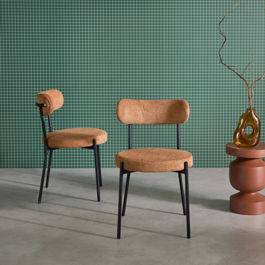 Set di 2 sedie in metallo e tessuto ciniglia, camel