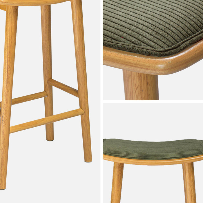 Set 2 sgabelli da bar vintage in legno di hevea e velluto a coste,