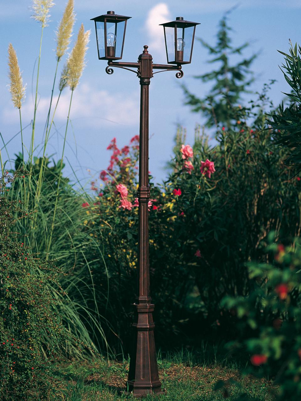 Lampada da esterno in alluminio pressofuso con diffusori in vetro trasparente ruggine