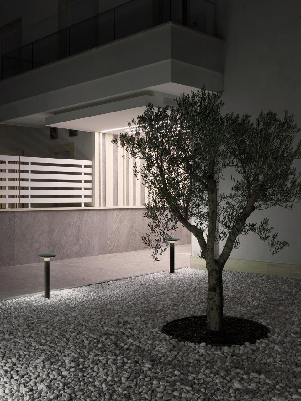 Testapalo in alluminio pressofuso con diffusore in termoplastico opalino - 18W - 2156 lumen - Luce naturale - IP65 grafite