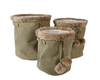 Cestino rotondo con pompon di pelliccia di poliestere H 45 x 40 cm