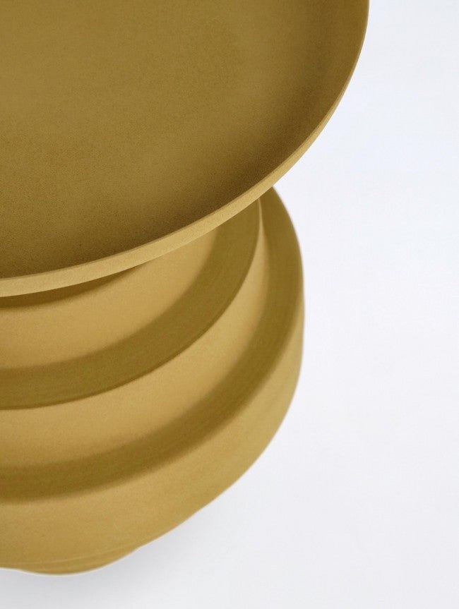 Tavolino senape D.35.5 x 40h in acciaio