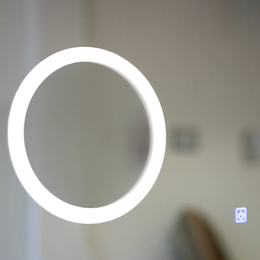 Specchio a led 80x60 con orologio digitale