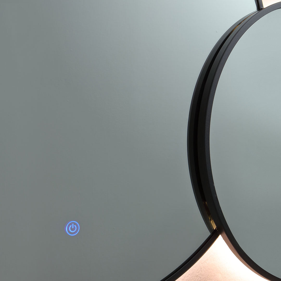 Specchio rotondo con bordo nero e led