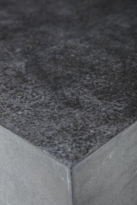Tavolino moderno  pietra nero cm 80 x 80 x h 28