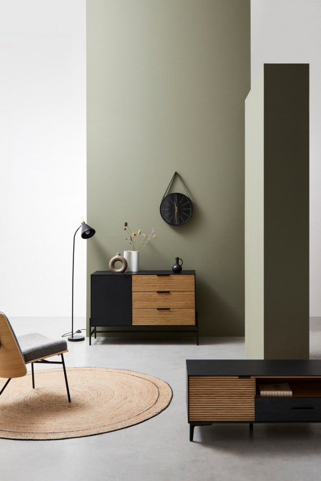 Piantana brill nera 31x20x148h in metallo