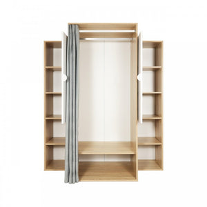 Guardaroba rovere con ante ed appendiabito da cabina o da camera