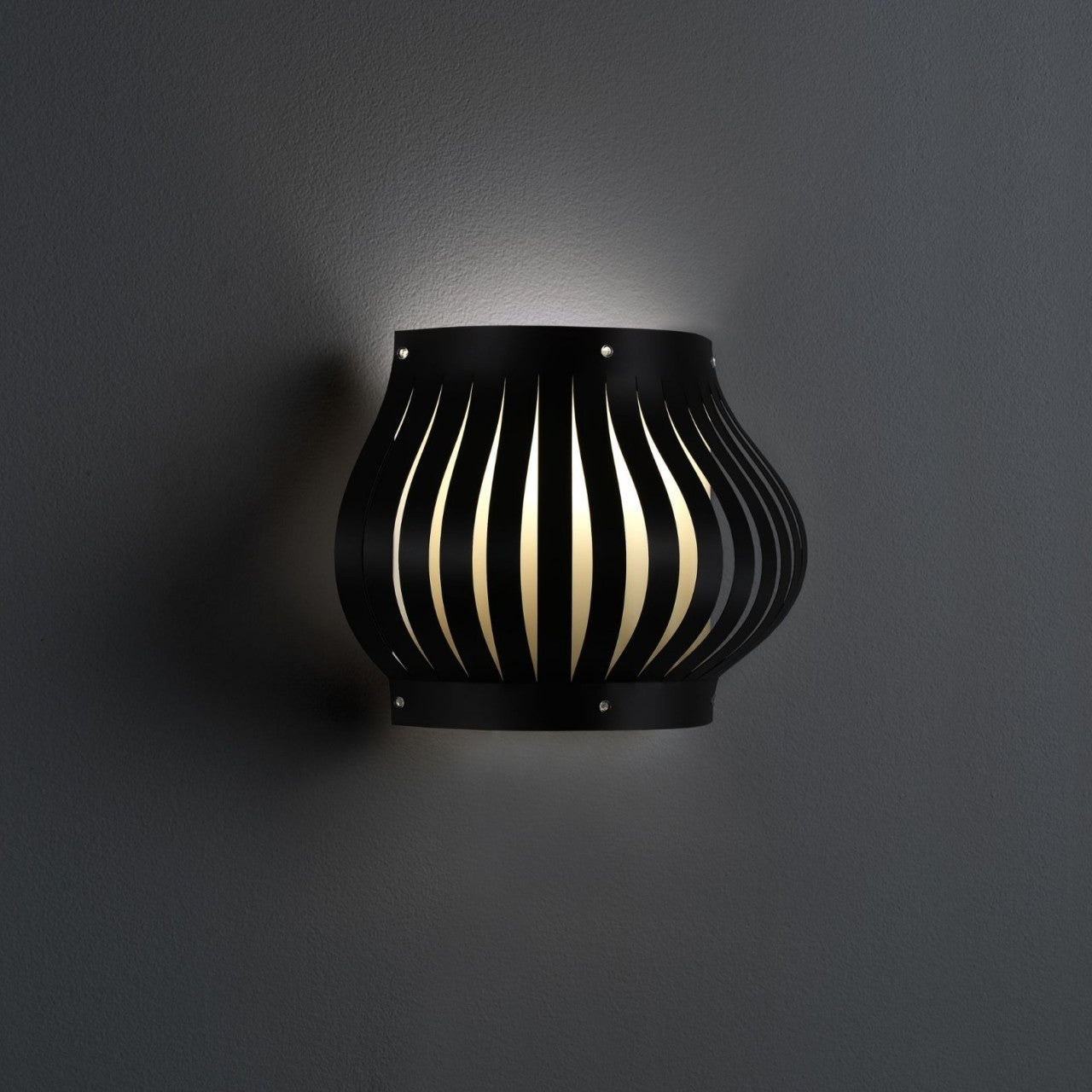 Applique Balcony Nero Cm. 33 x 17 x 25 h