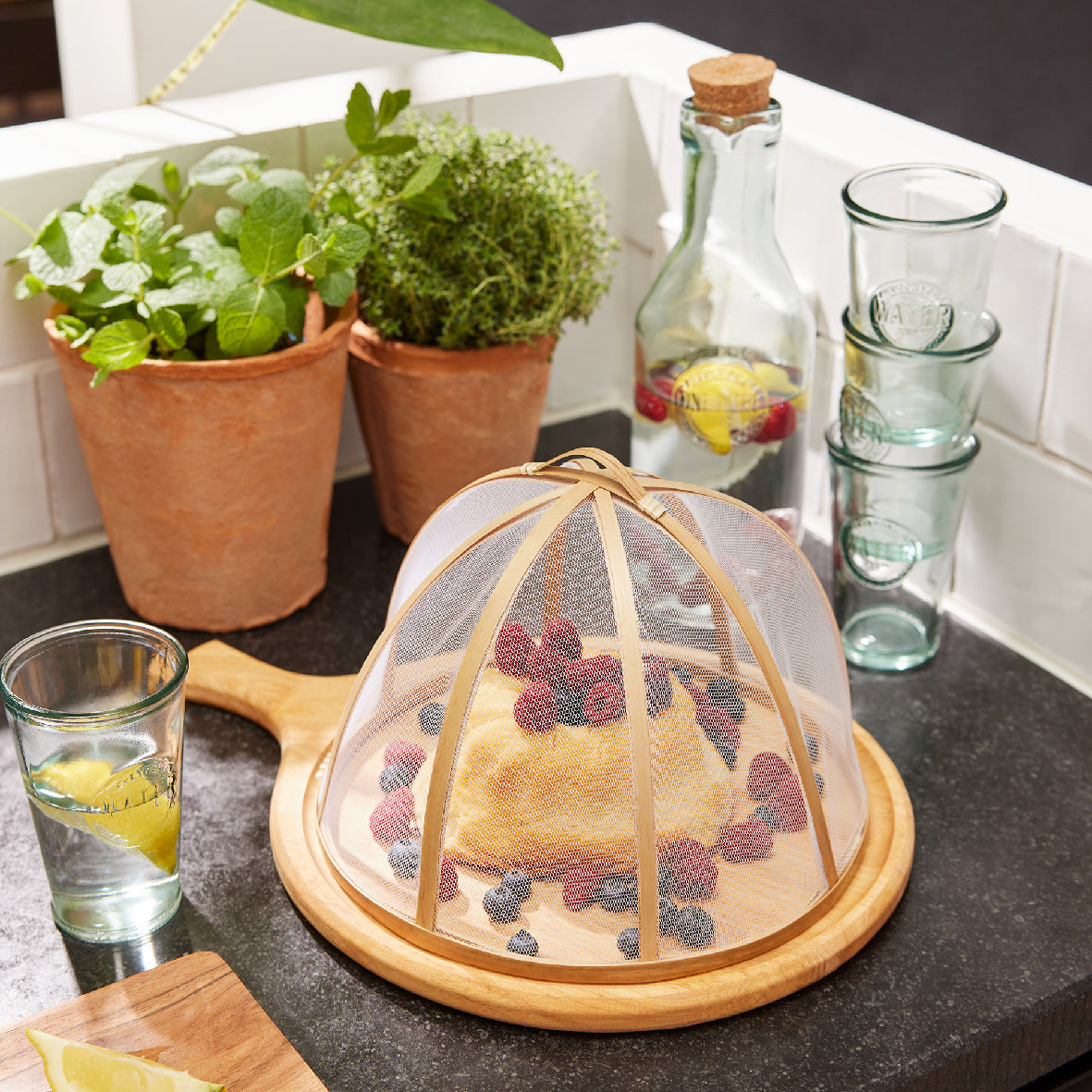 Set 5 pz acqua Caraffa con coperchio in sughero e 4 bicchieri di vetro chiaro riciclato