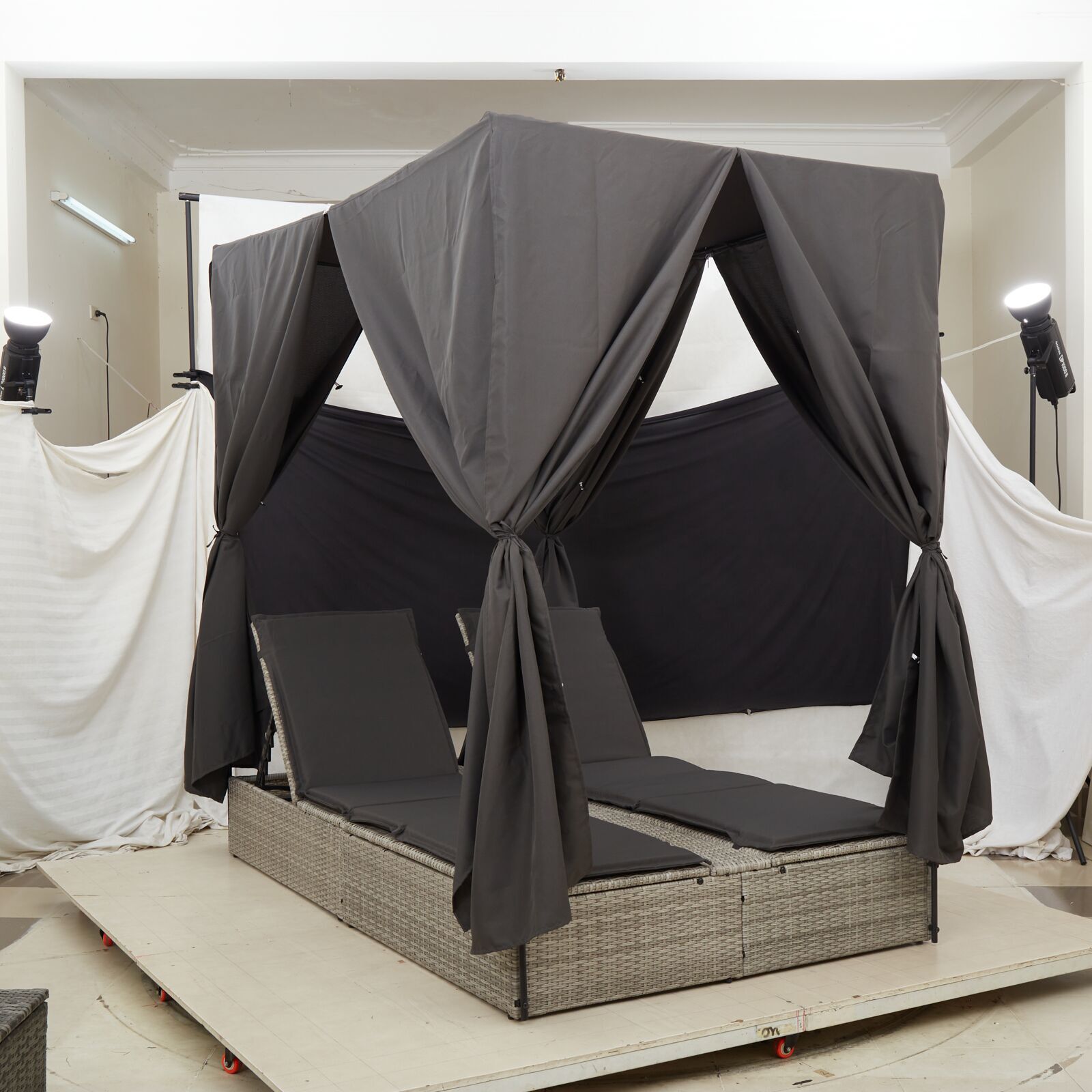 Letto prendisole doppio con tetto e tende Grigio chiaro Polyrattan 42004121