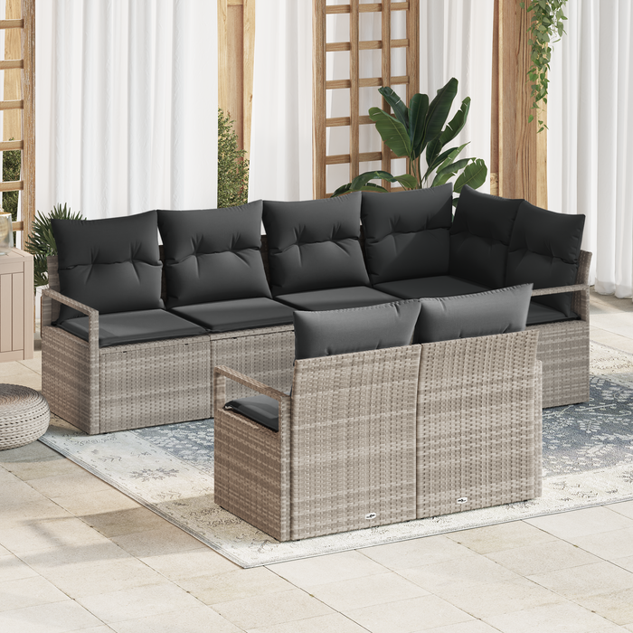 Set di divani da giardino a 7 pezzi con cuscini in grigio chiaro polyrattan