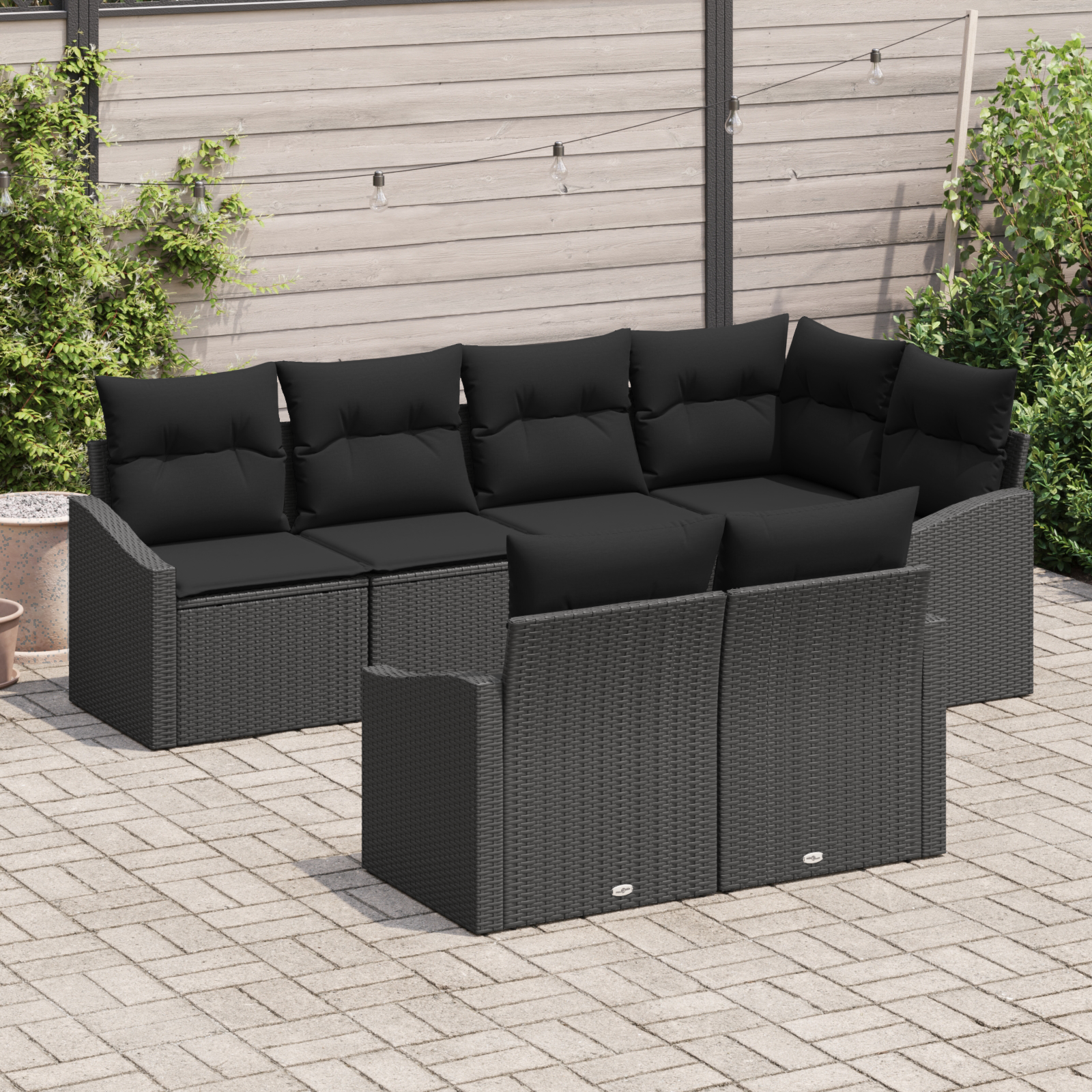Set di Divani da Giardino a 7 Pezzi con Cuscini Nero Polyrattan