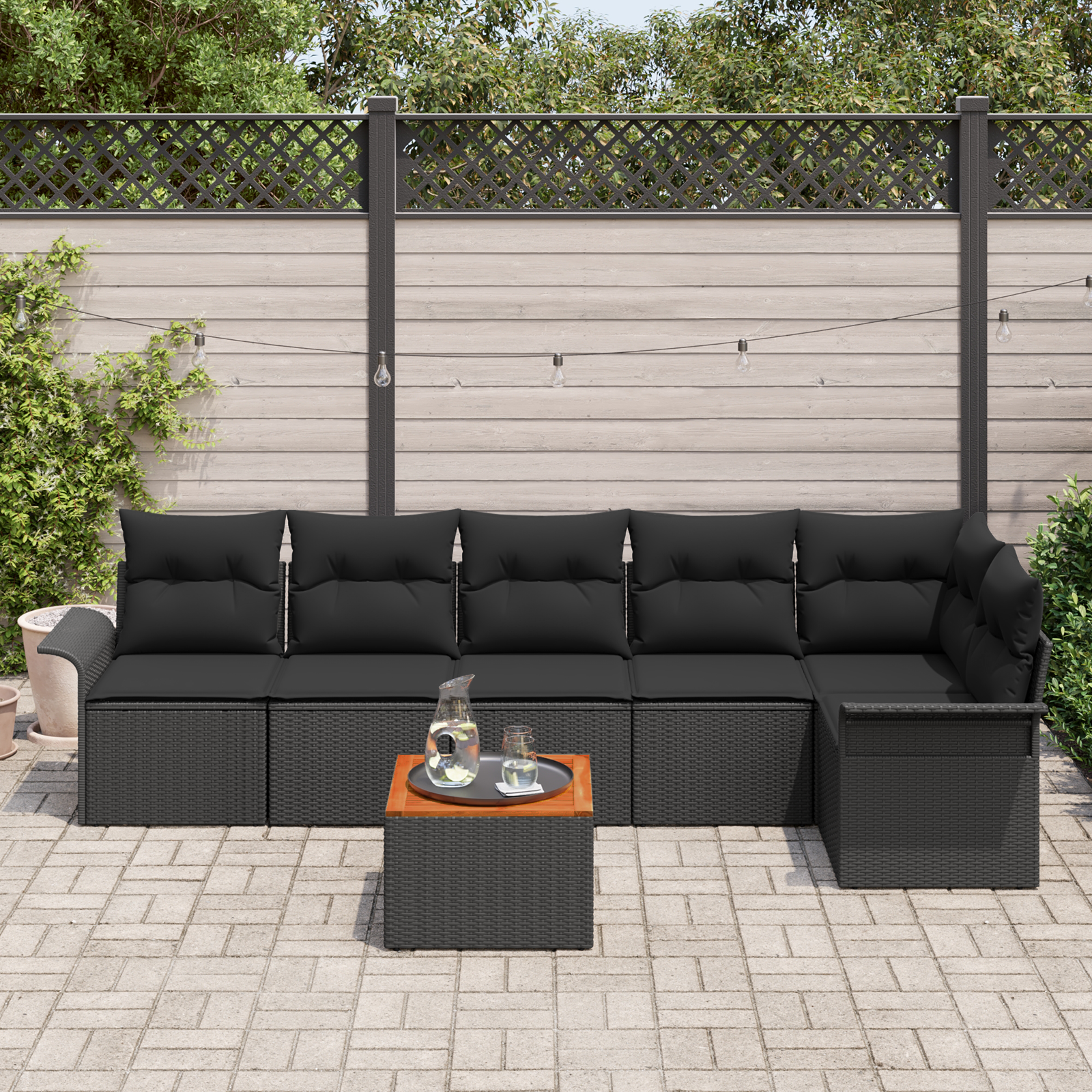 Set di Divani da Giardino da 7 Pezzi con Cuscini Nero Polyrattan Acacia