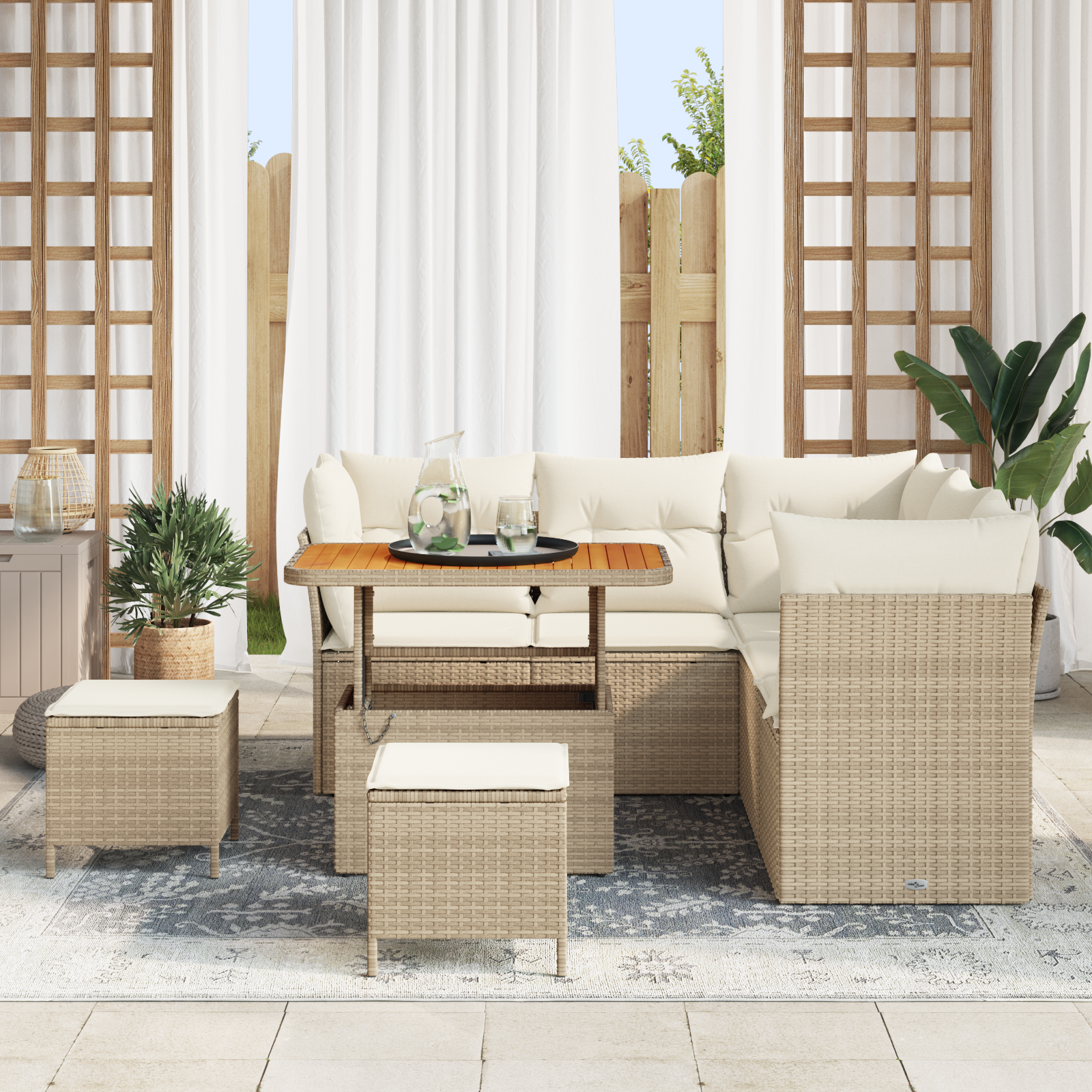 Set Divano da Giardino a 8 Pezzi con Cuscini in Rattan Poliestere Beige e Acacia