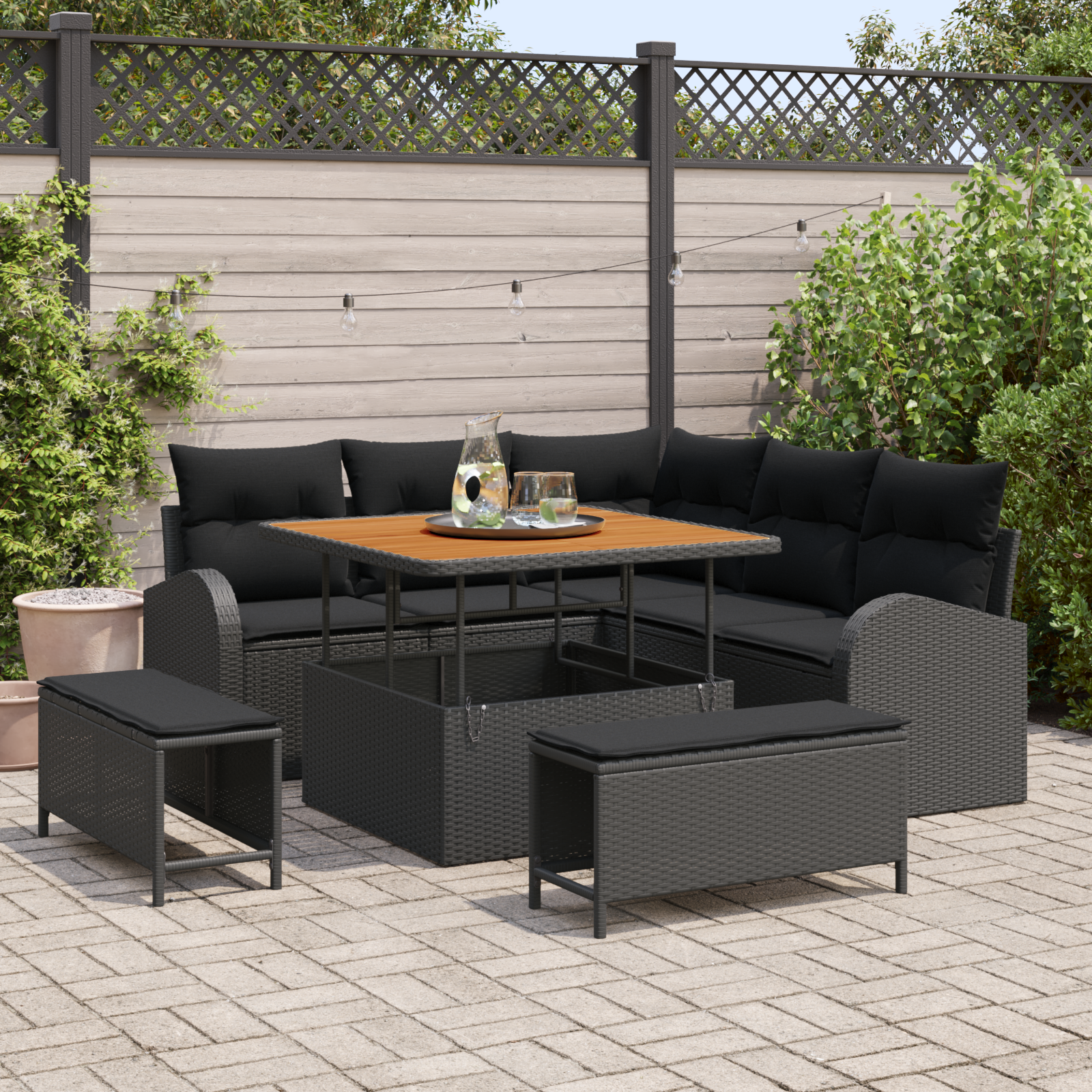 Set di Divano da Giardino 8 Pezzi con Cuscini Polyrattan Nero Acacia