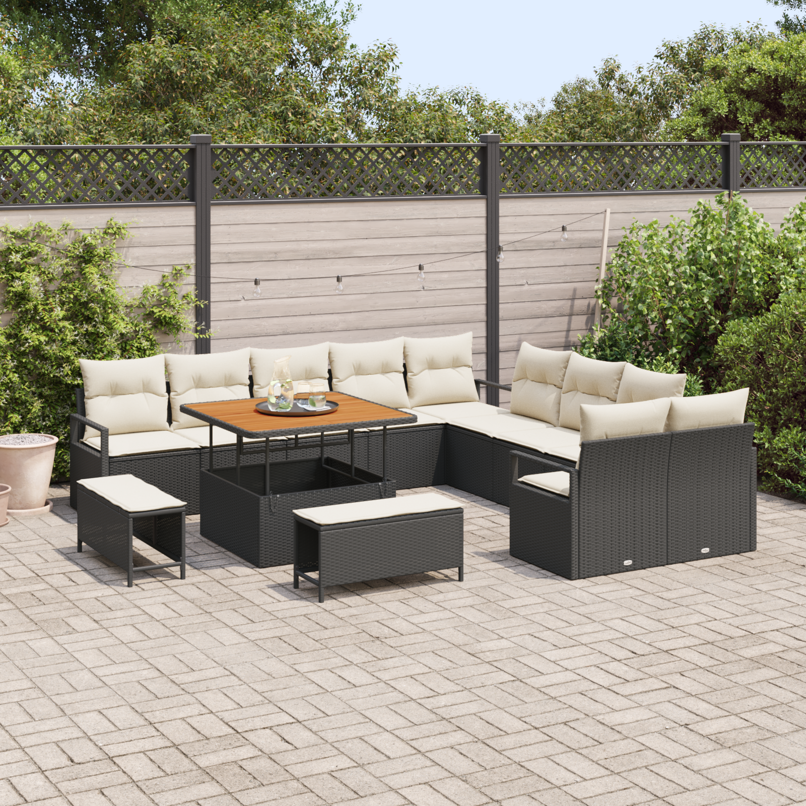 Set da giardino 13 pezzi con cuscini in rattan nero e acacia