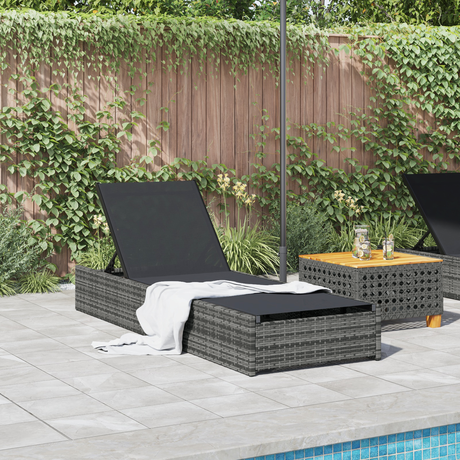 Lettino Prendisole Grigio 60x200x27 cm Polyrattan