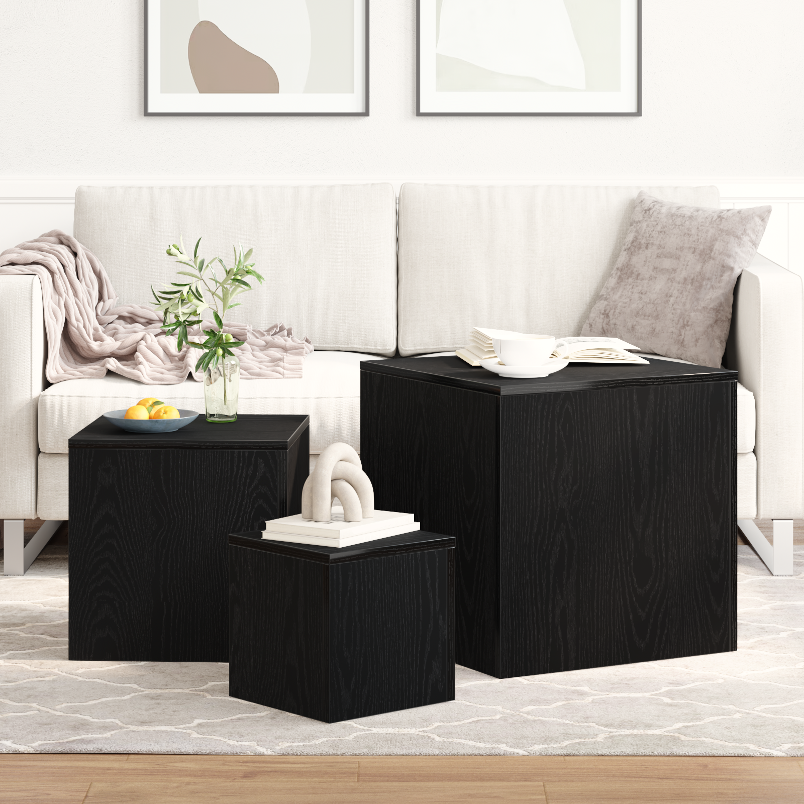 Set di 3 tavolini impilabili in legno ingegnerizzato nero