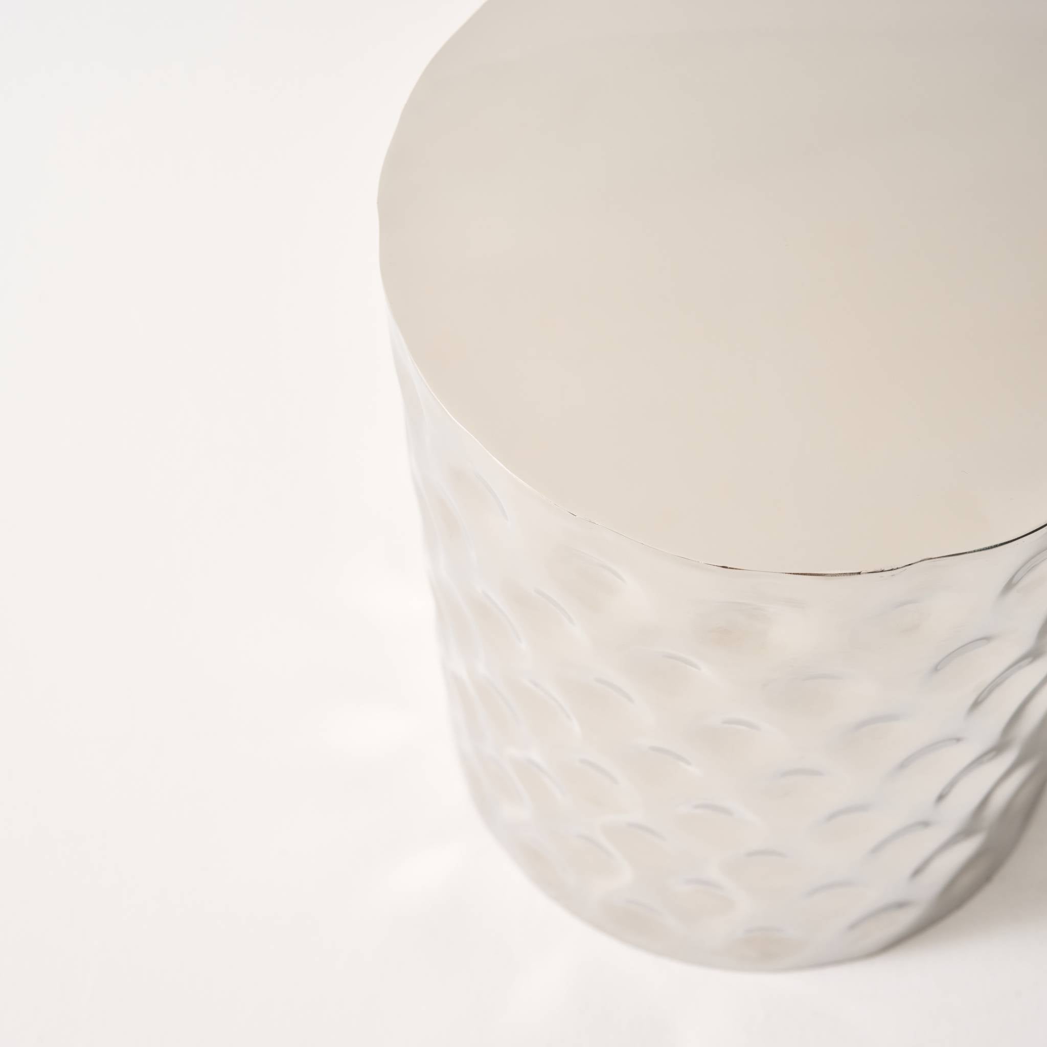 Tavolino da salotto in acciaio smaltato cromato, 41cm, grigio perlato