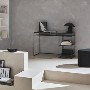 Scrivania in metallo con 2 ripiani, 120cm, nero