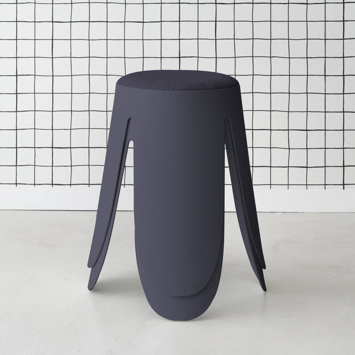 Set di 2 sgabelli impilabili in materiale bouclé, blu navy