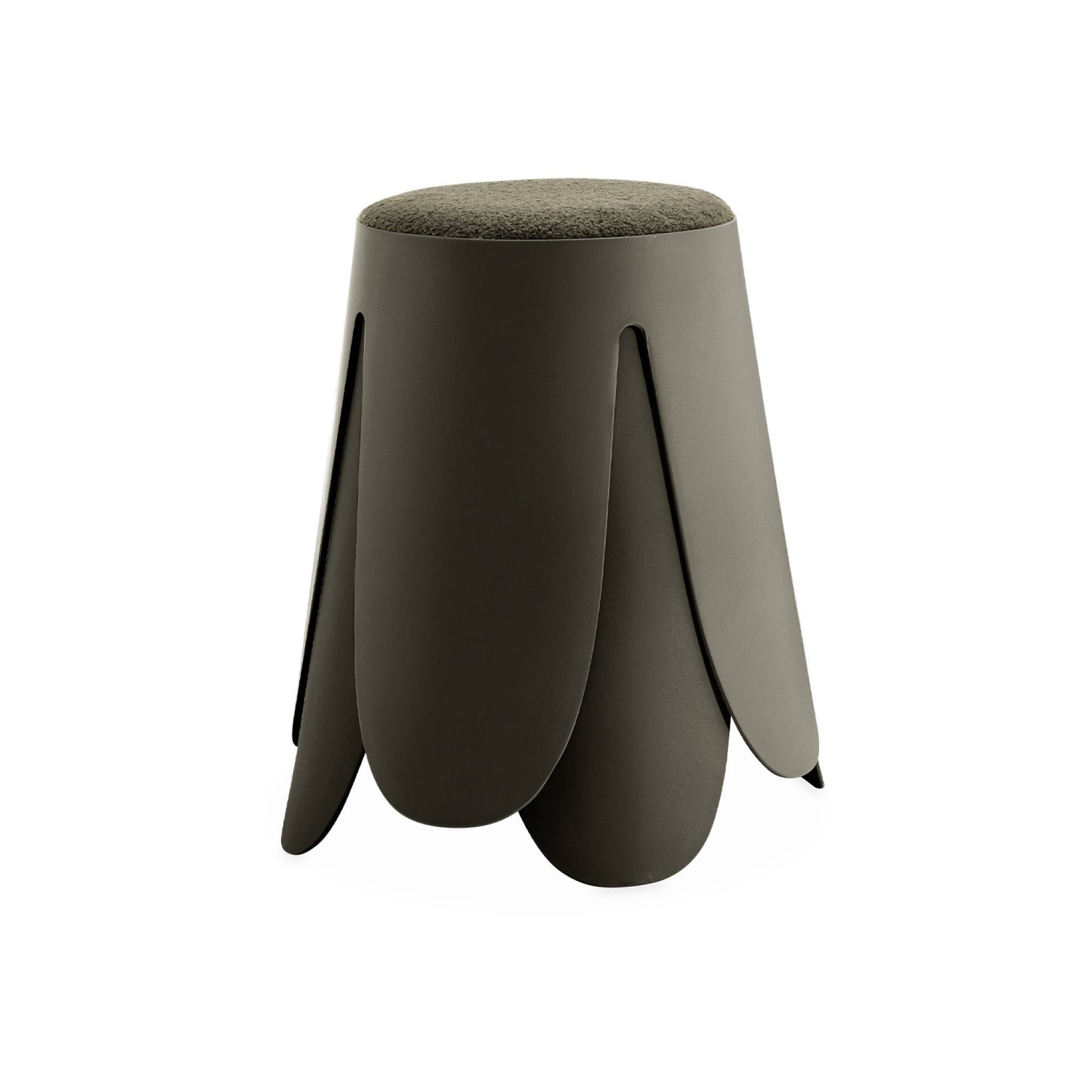 Set di 2 sgabelli impilabili in materiale bouclé, kaki