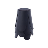 Set di 4 sgabelli impilabili in materiale bouclé, blu navy