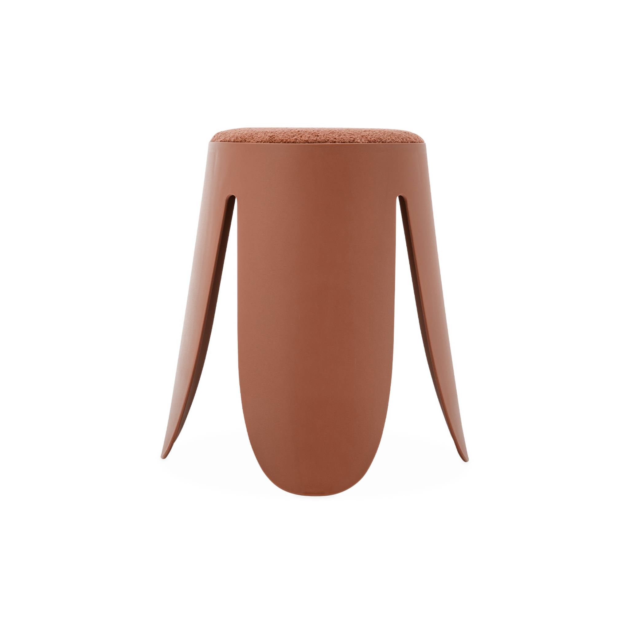 Set di 4 sgabelli impilabili in materiale bouclé, terracotta