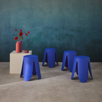 Set di 4 sgabelli impilabili ecopelle, blu