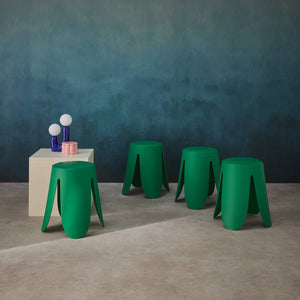Set di 4 sgabelli impilabili ecopelle, verde