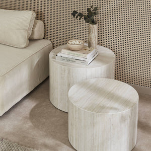 Set di 2 tavolini rotondi con effetto marmo, bianco