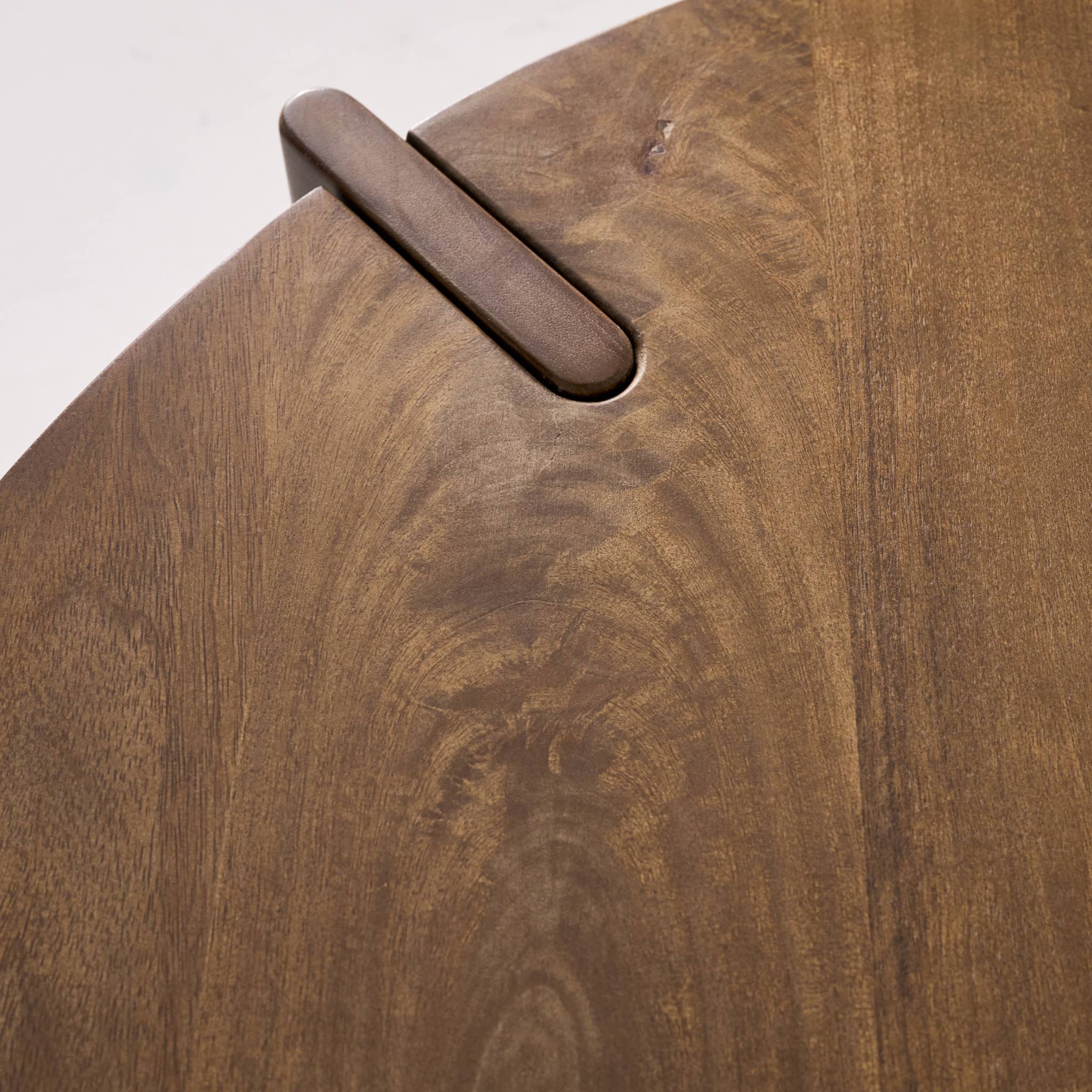 Tavolino da caffè esotico rotondo in legno massello, noce