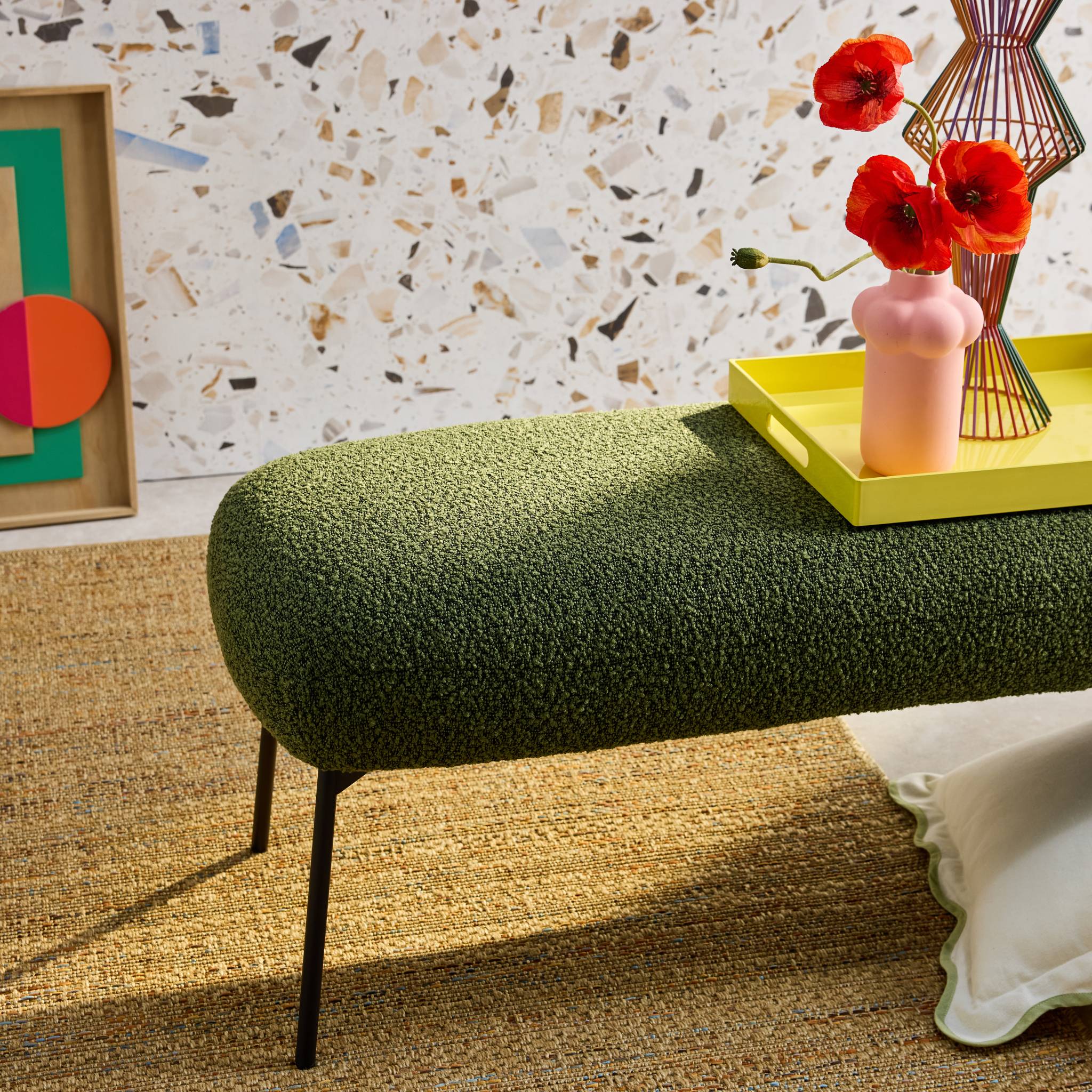 Panca tessuto bouclé e gambe in metallo, verde kaki