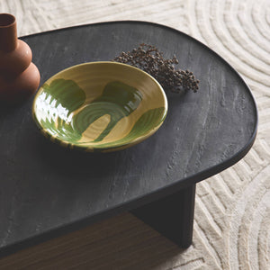 Tavolino ovale in legno di mango e impiallacciatura in pietra nera,