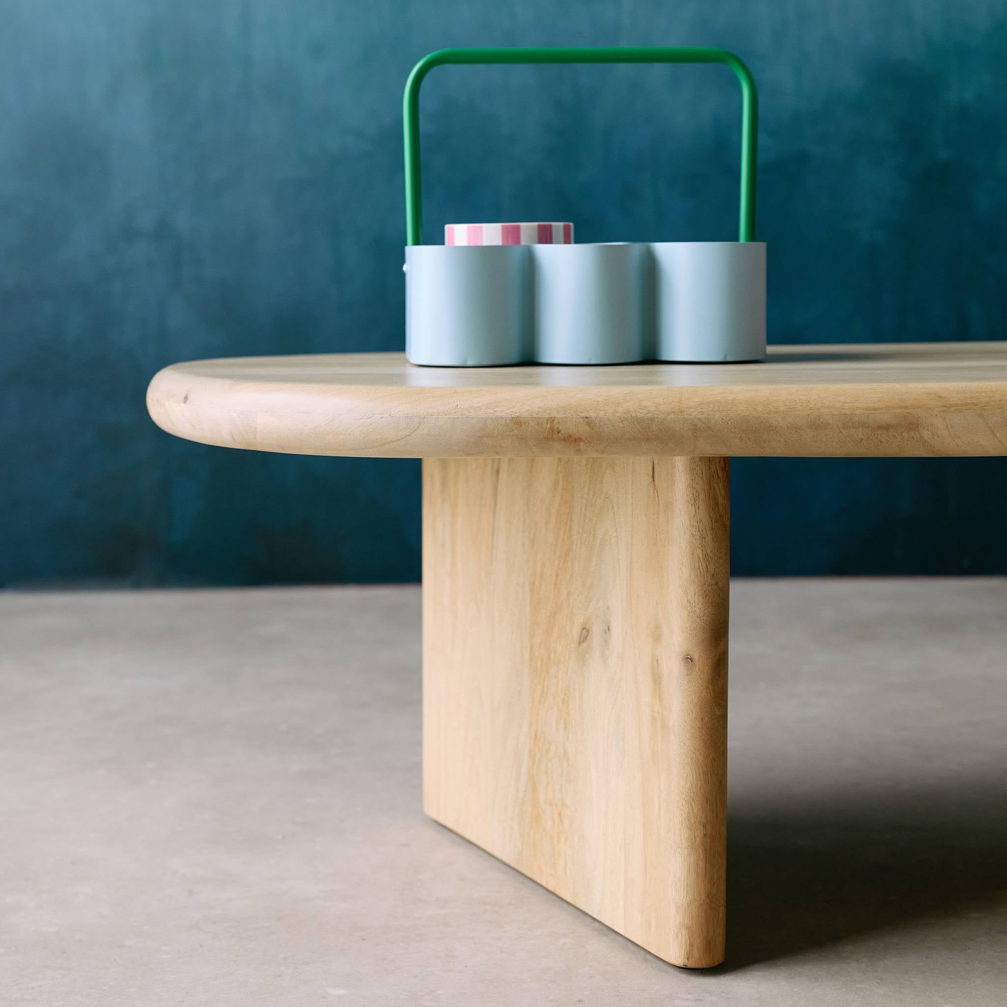 Tavolino ovale in legno di mango, marrone naturale