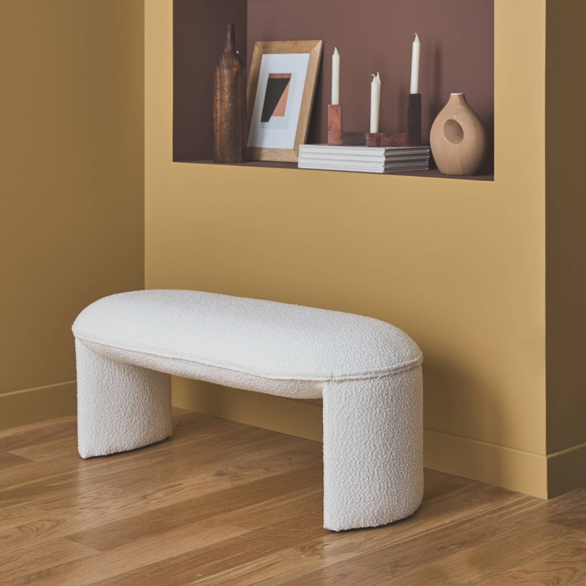 Panca bouclé, crema