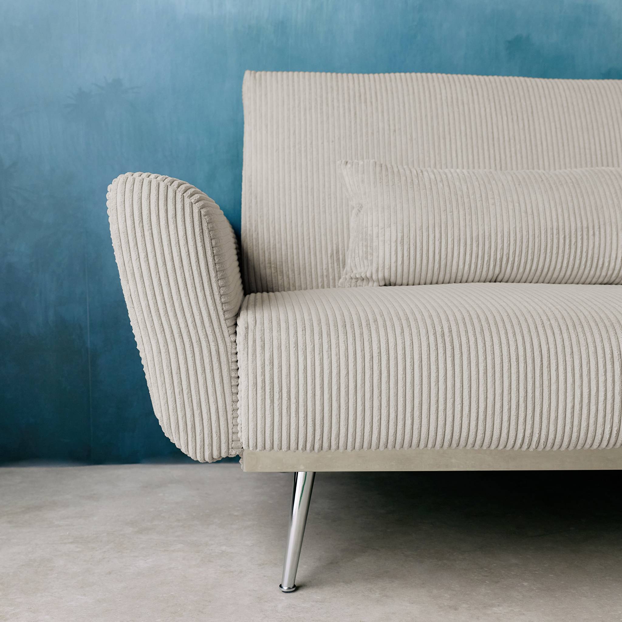 Divano letto 3 posti legno di eucalipto metallo e velluto a coste,