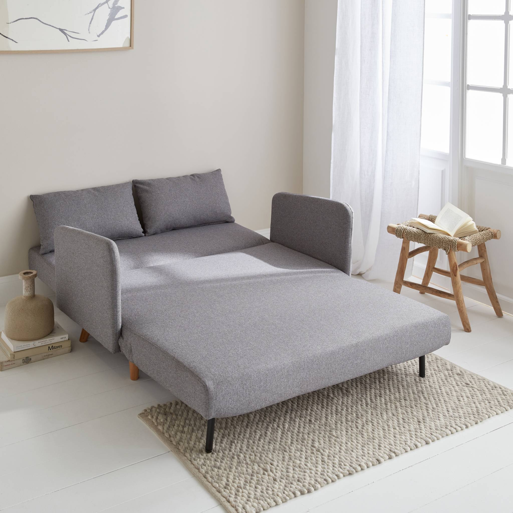 Divanetto letto clic clac 2 posti in tessuto, gambe in legno, grigio