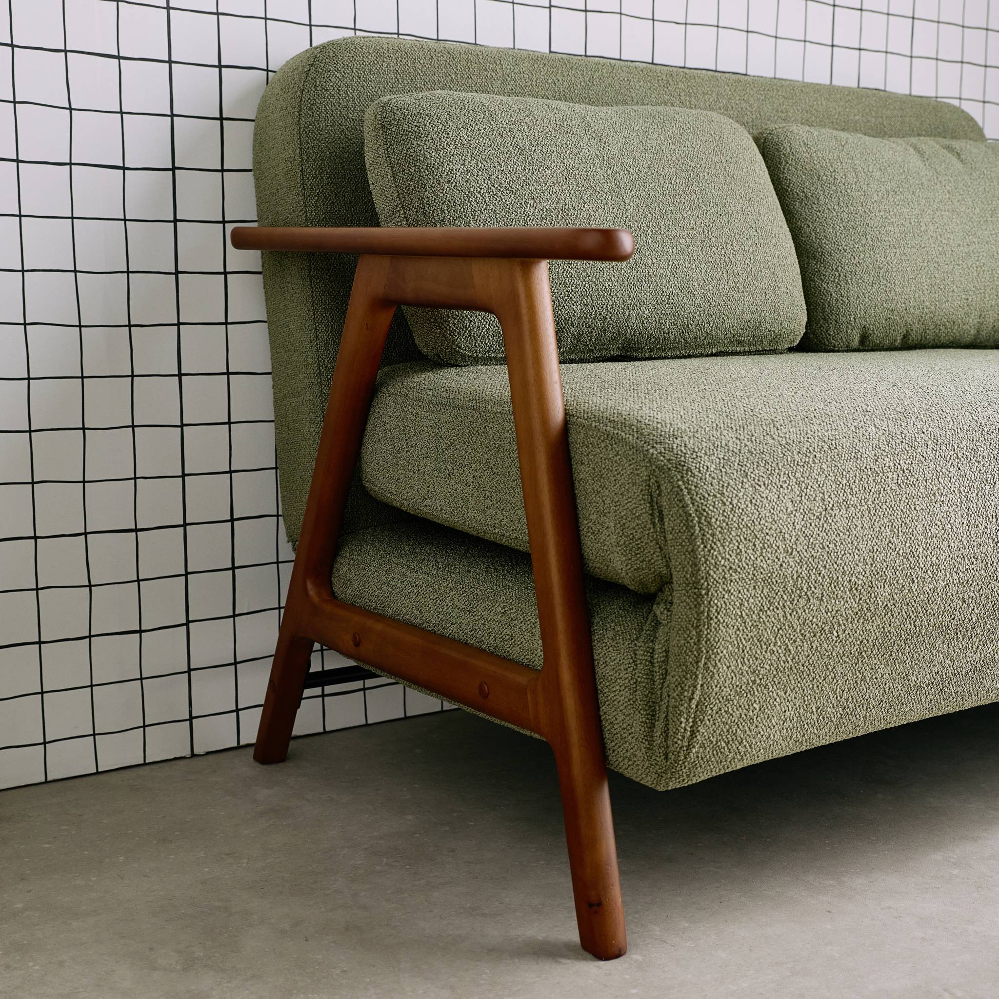 Divano letto convertibile 2 posti in legno di hevea tinto noce chiaro